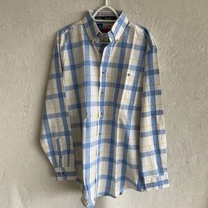 George Strait Cowboy Cut Collection by Wrangler / Men’s Long Sleeve Button-Down